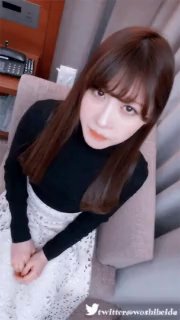 【老马探花】深夜约操骚女，撩起裙子揉搓骚逼，乳推深喉服务周到，正入爆操扶腰站立后入