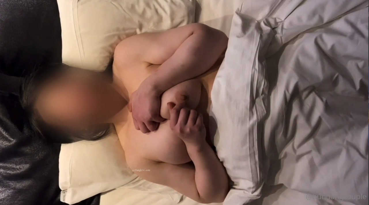 ADN-488 妻の事は好きだけど、それ以上に好きな人が出来てしまった。 遠距離不倫中出しセックス