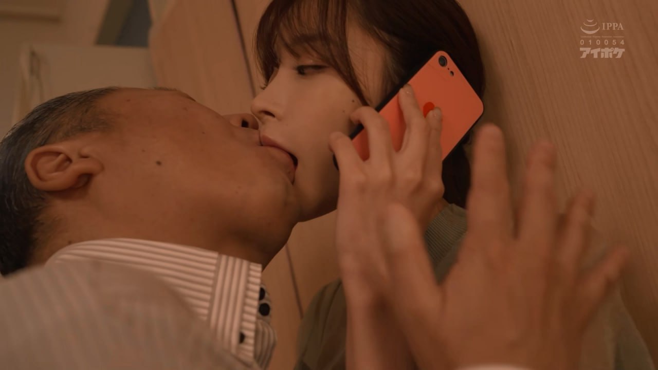 259LUXU-1700 ラグジュTV 1706 『毎日オナニーしてます』欲求不満な妖艶美女が初登場！ねっとり濃